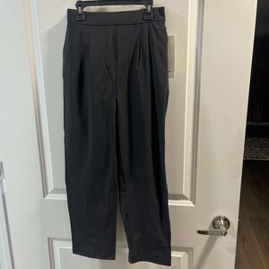 Lululemon Your True Trouser HR Crop Size 4 Black Pants